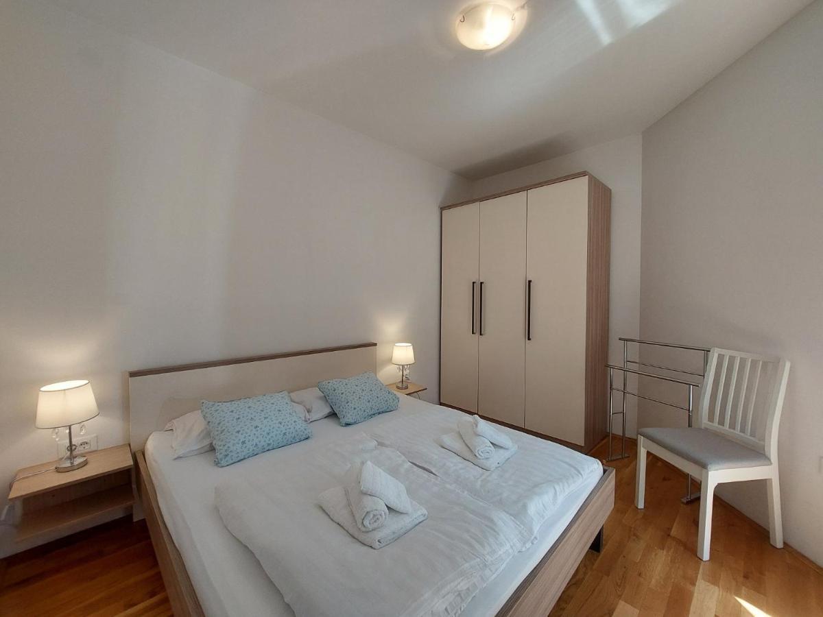 Apartment Davor Malinska Ngoại thất bức ảnh